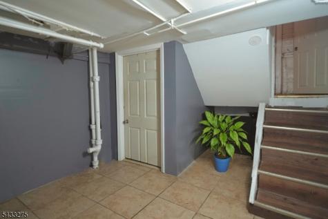 63 Grove Street Bloomfield NJ 07003