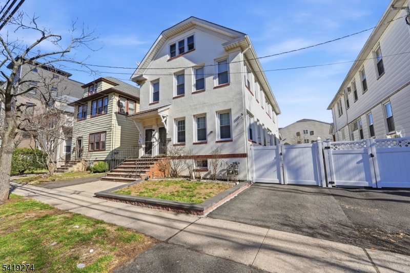 103 W Price Street Linden NJ 07036