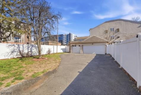 103 W Price Street Linden NJ 07036