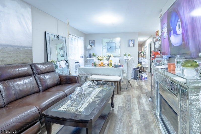 242 Graham Avenue Paterson NJ 07501
