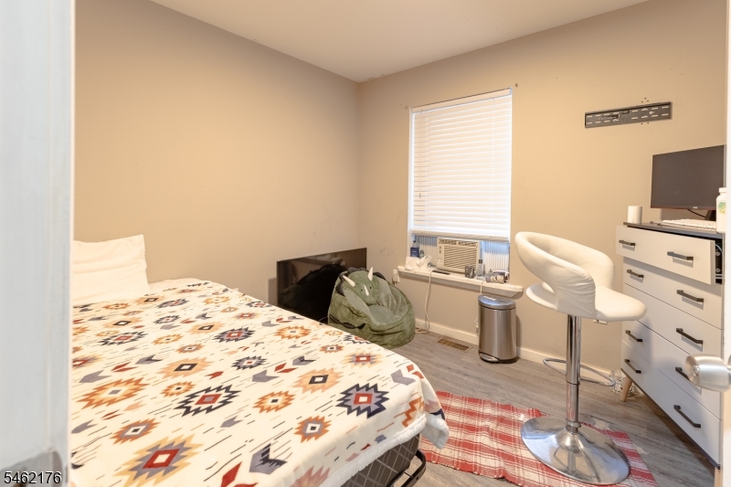 242 Graham Avenue Paterson NJ 07501