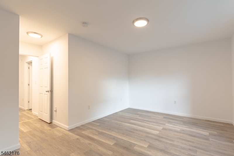 242 Graham Avenue Paterson NJ 07501