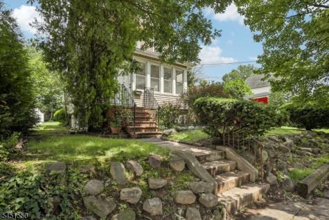 147 Phelps Avenue Englewood NJ 07631