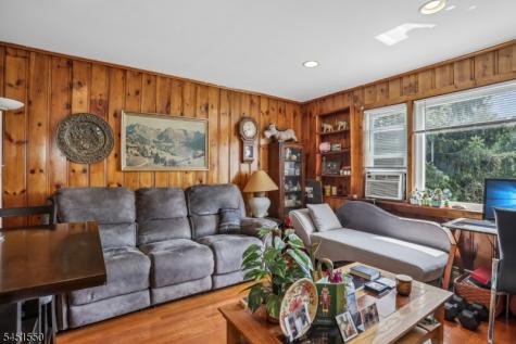147 Phelps Avenue Englewood NJ 07631
