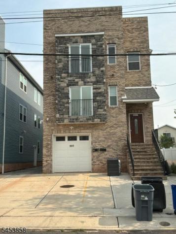 1017 Laura Street Elizabeth NJ 07201