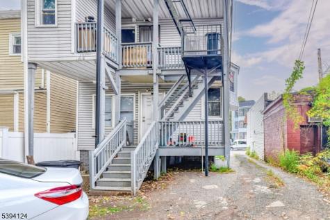 234 Halsted East Orange NJ 07018