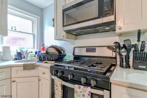 234 Halsted East Orange NJ 07018