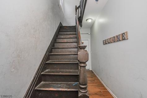16 Alexander Street Newark NJ 07106