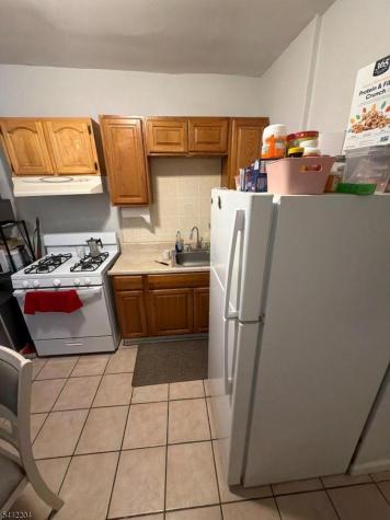 33 N 7th Street Paterson NJ 07522
