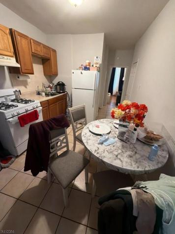 33 N 7th Street Paterson NJ 07522