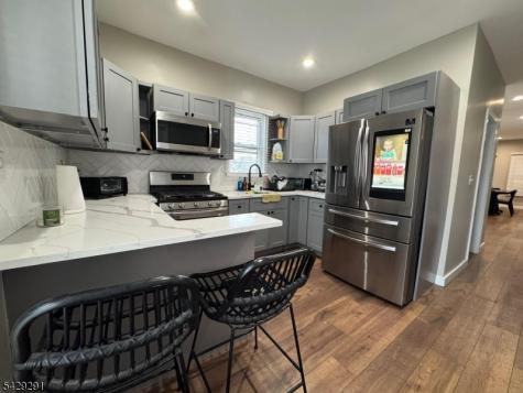 104 Hadley Avenue Clifton NJ 07011