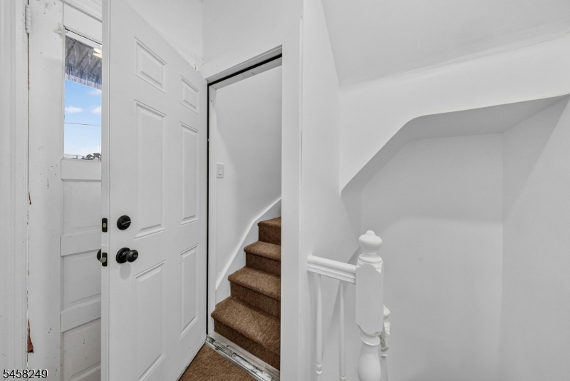 171 Edmund Avenue Paterson NJ 07502
