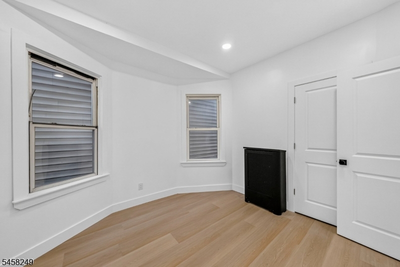 171 Edmund Avenue Paterson NJ 07502