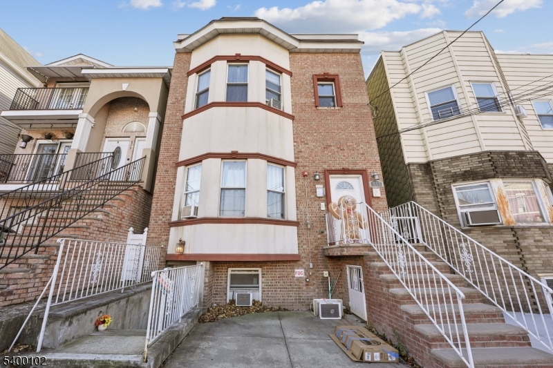 717 16TH Street Union NJ 07087