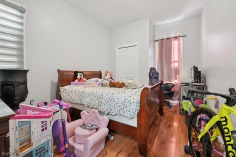 717 16TH Street Union NJ 07087