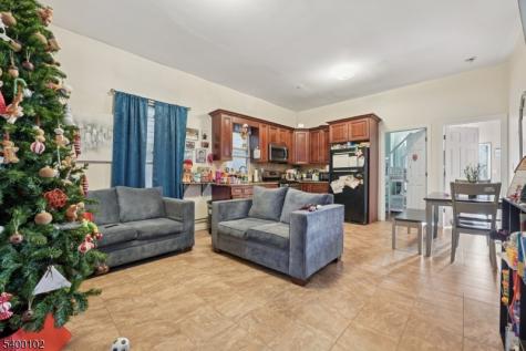 717 16TH Street Union NJ 07087