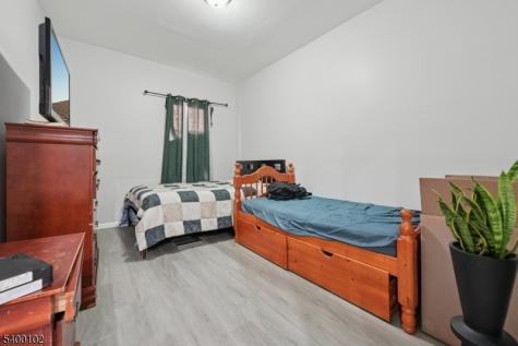 717 16TH Street Union NJ 07087