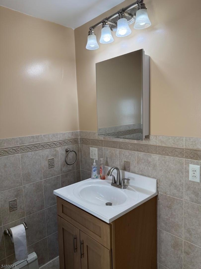 38 Orchard Street Bloomfield NJ 07003