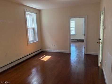 94 Elm Road Newark NJ 07105