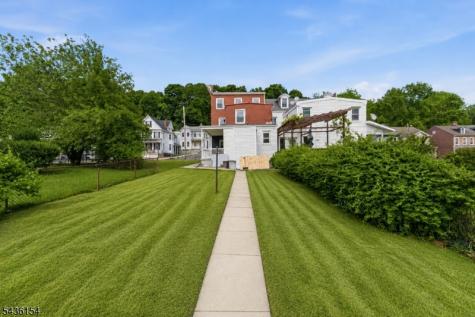 60 Brainard Street Phillipsburg NJ 08865