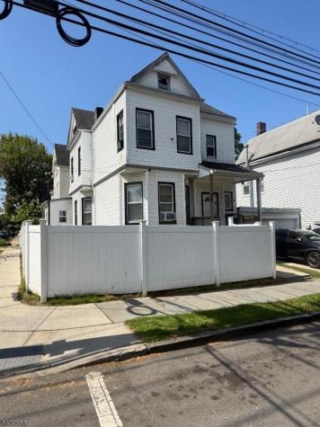 50 9TH Avenue Newark NJ 07107