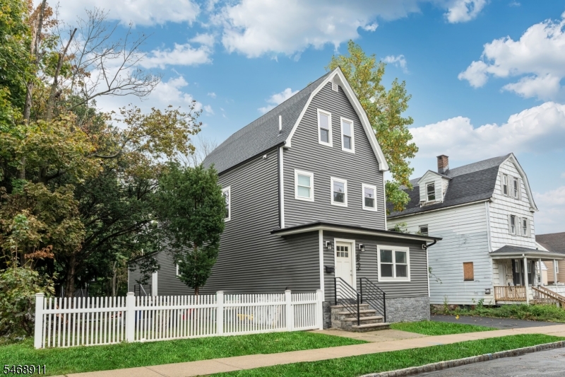 82 Watchung Avenue West Orange NJ 07052