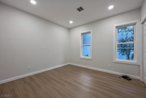 82 Watchung Avenue West Orange NJ 07052