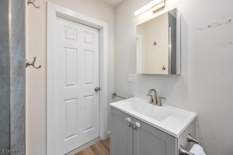 82 Watchung Avenue West Orange NJ 07052