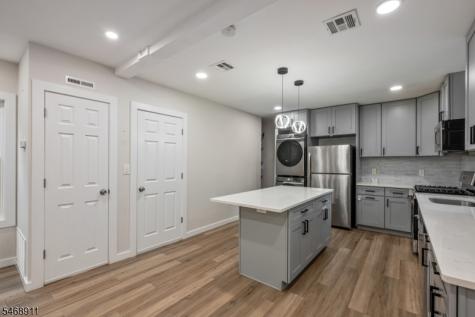 82 Watchung Avenue West Orange NJ 07052