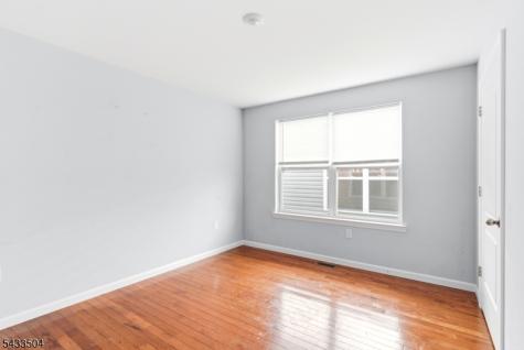 299 N 13th Street Newark NJ 07107