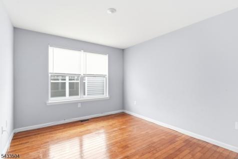 299 N 13th Street Newark NJ 07107