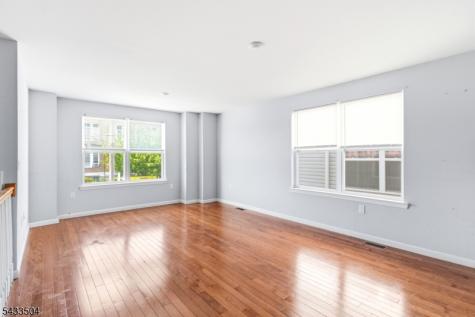 299 N 13th Street Newark NJ 07107