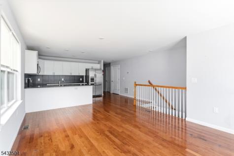 299 N 13th Street Newark NJ 07107