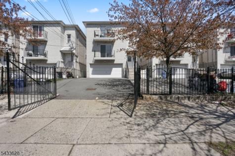 19 Halleck Street Newark NJ 07104