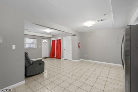 19 Halleck Street Newark NJ 07104