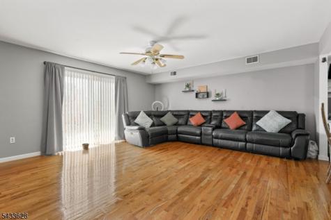 19 Halleck Street Newark NJ 07104