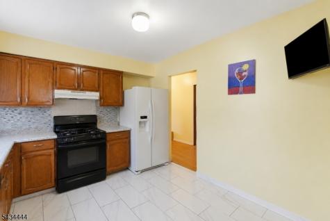 1109 Essex Avenue Linden NJ 07036