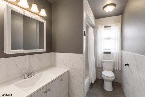 1109 Essex Avenue Linden NJ 07036