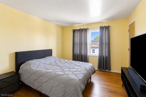 1109 Essex Avenue Linden NJ 07036