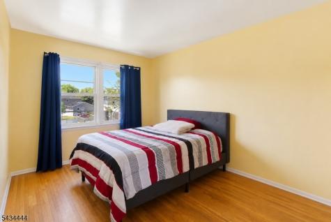 1109 Essex Avenue Linden NJ 07036
