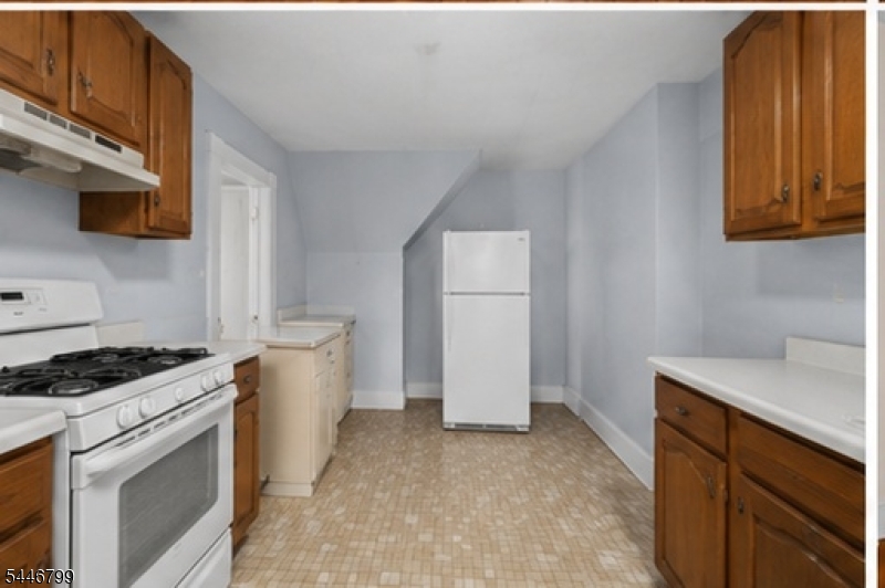 30 Lindsley Avenue West Orange NJ 07052