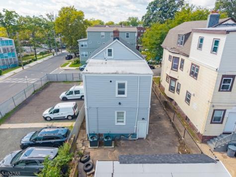 35 Irving Avenue Newark NJ 07112