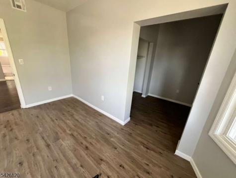 132 Mapes Avenue Newark NJ 07112