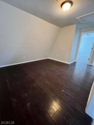 132 Mapes Avenue Newark NJ 07112