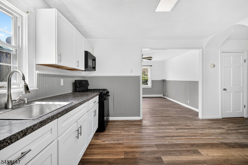 226 N 3rd Avenue Manville NJ 08835
