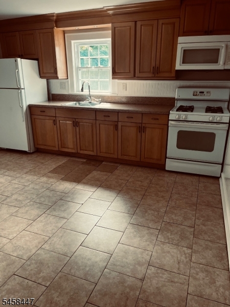 226 N 3rd Avenue Manville NJ 08835