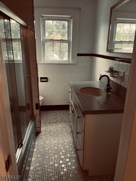 226 N 3rd Avenue Manville NJ 08835