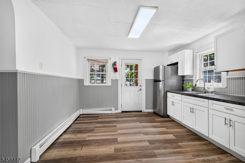226 N 3rd Avenue Manville NJ 08835