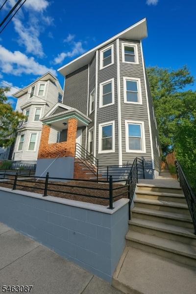 506 21ST Street Irvington NJ 07111