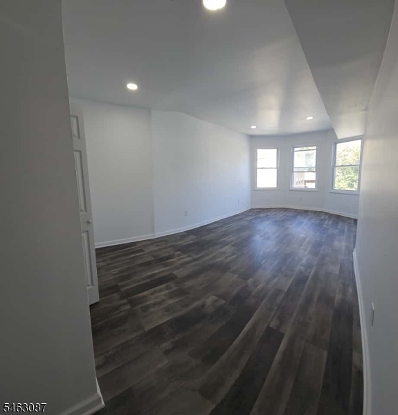 506 21ST Street Irvington NJ 07111